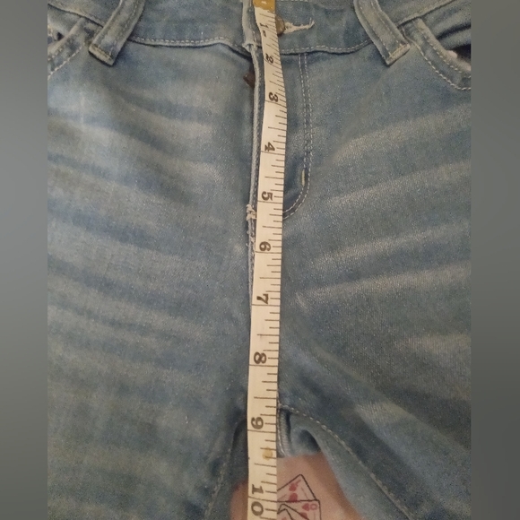 Arizona Women's Distressed Skinny Light Blue Jeans Size 5 Pre-owned - Picture 11 of 12